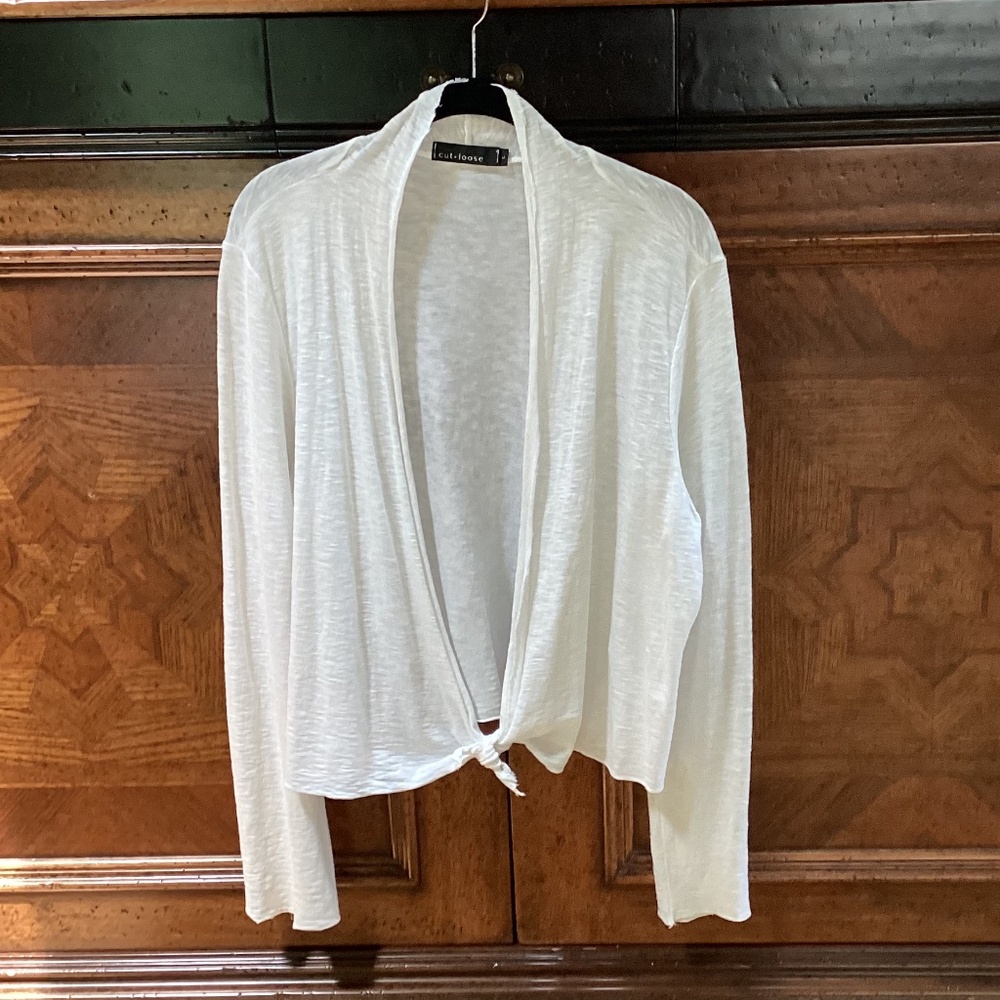 Cut Loose white cotton and linen cardi, Size L